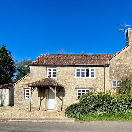 The Explorers Rest - Cottage - Frome Buckland Dinham المظهر الخارجي الصورة