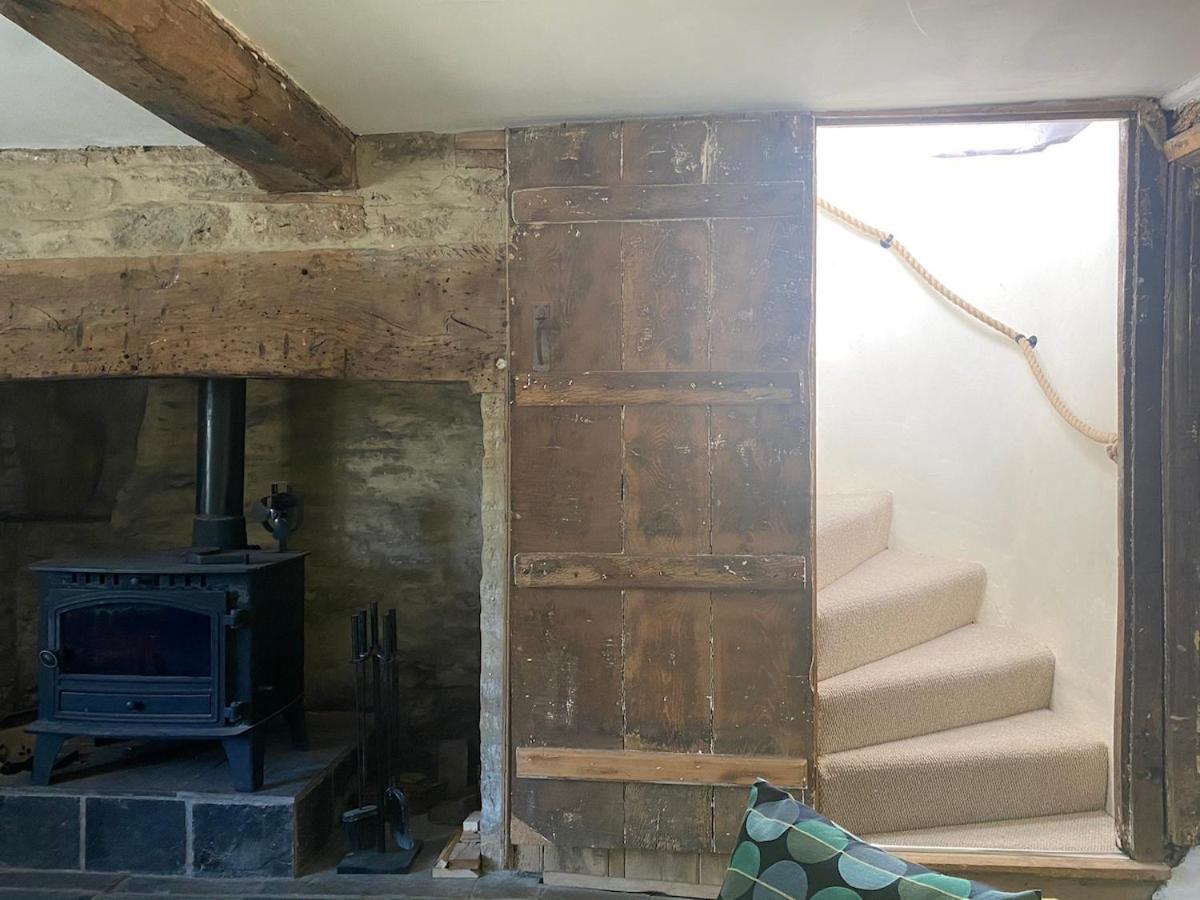 The Explorers Rest - Cottage - Frome Buckland Dinham المظهر الخارجي الصورة